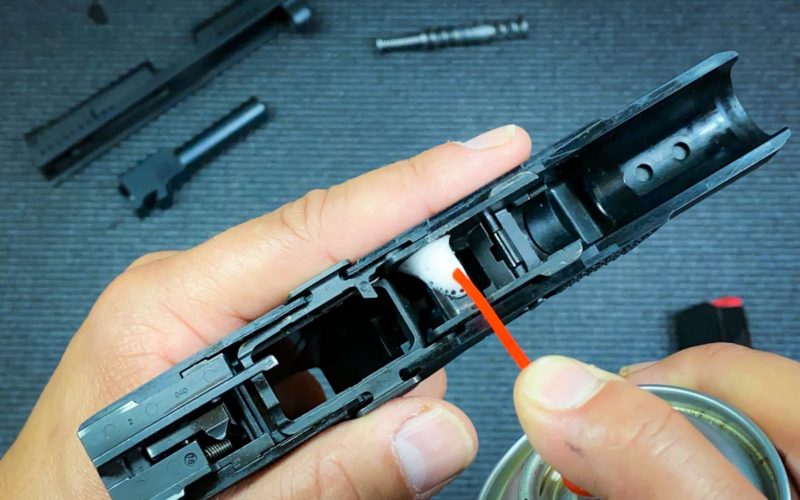 THE 3 KEY ELEMENTS OF A HIGH-QUALITY GUN OIL